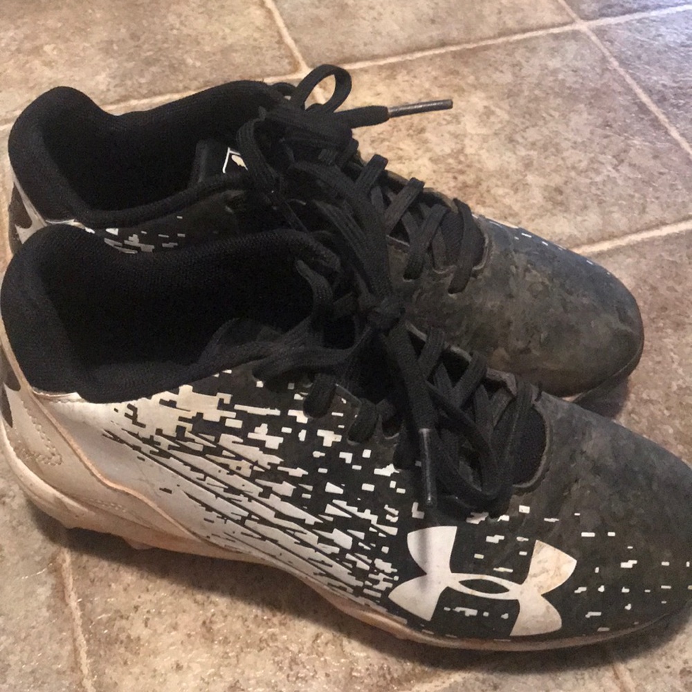 Under Armor Baseball Cleats
